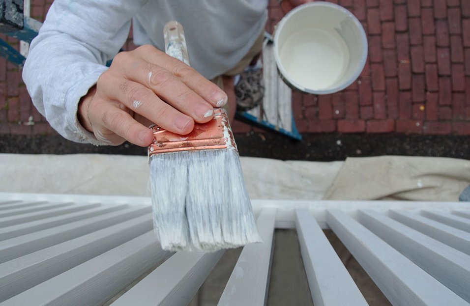 The Right Paint Colours For Smaller Spaces Decorating with eicó